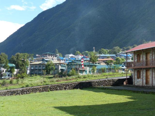 Lukla Airport Resort Lukla Luaran gambar